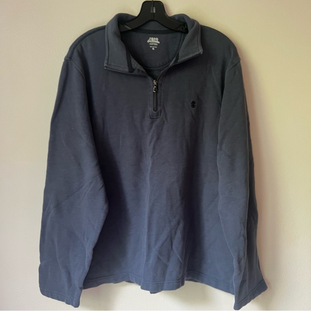 Izod Saltwater Quarter Zip Polo - Picture 1 of 3
